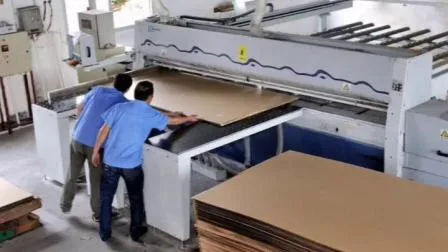 Tablero de PMMA de extrusión transparente de 4 * 8 pies de alta calidad, hoja de plástico acrílico sólido de color de plexiglás fundido de cristal transparente de superficie esmerilada para material de construcción